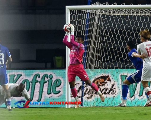 Tunda Rekor Nirbobol Usai Persib Tekuk Bali United